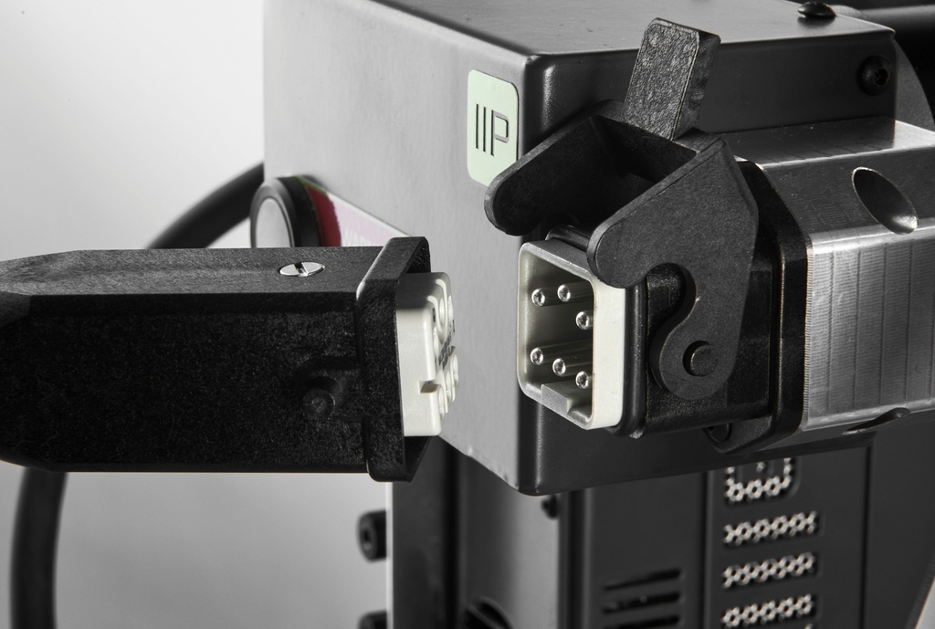 Rugged industrial connectors